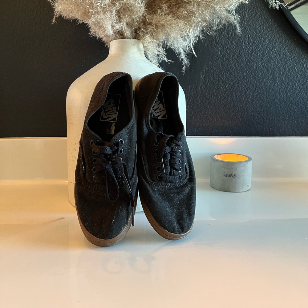 Black Vans